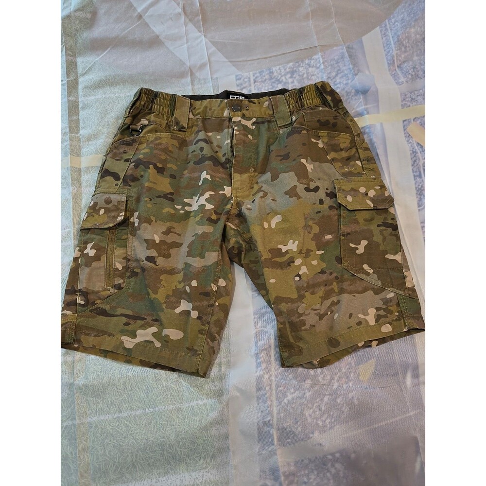 CQR Camo Cargo Shorts 30W/10L.....  #L